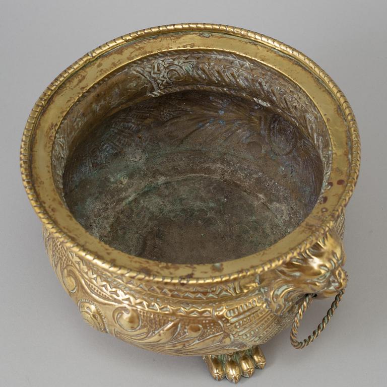 A brass flower pot, 18th century.