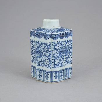 TEDOSA, porslin, Kina, 1800-tal.