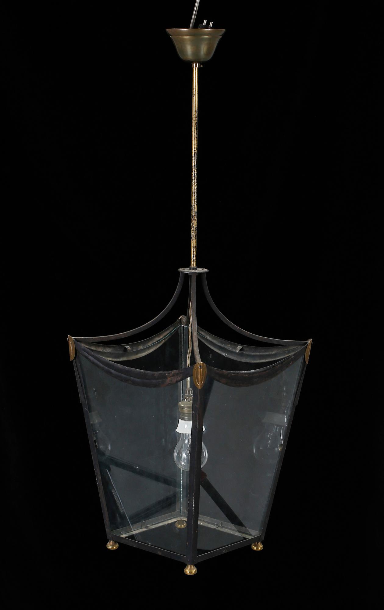 TAKLYKTA, järnsmide, gustaviansk stil, 1900-talets första hälft.