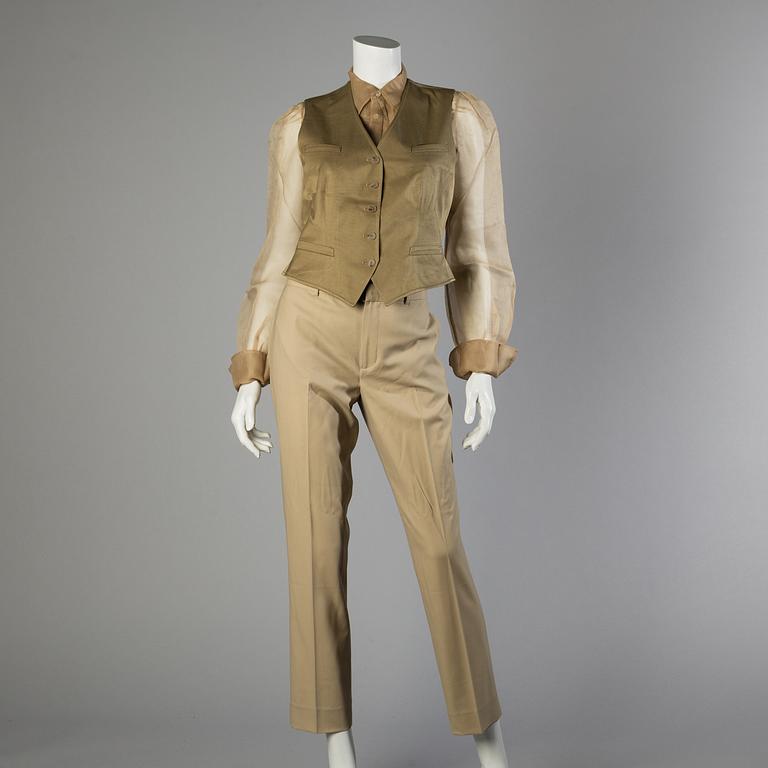 Trousers, shirt and west by Ralph Lauren.