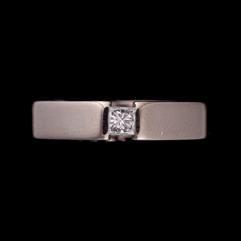 RING, 14K vitguld, diamant. Matti Suninen. Vikt ca 3,7 g.