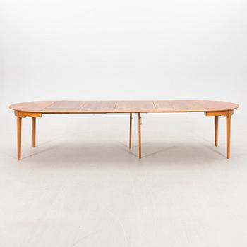 Dining table, mid/second half of the 20th century.