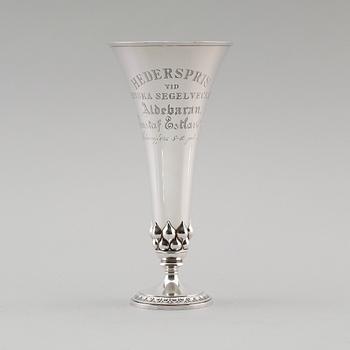 VAS, silver, omkring år 1900. Vikt 515 g.
