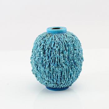 Gunnar Nylund, vas chamotterat stengods, signerad.