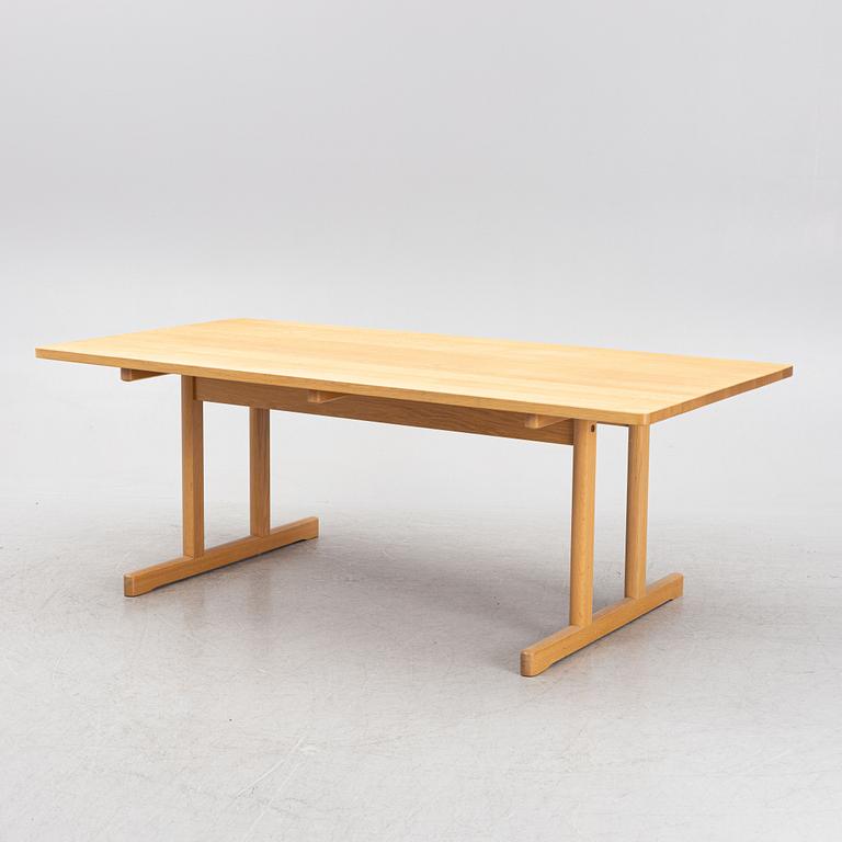 Børge Mogensen, a 'Shaker' model 6286 dining table, Fredericia Stolefabrik, Denmark.