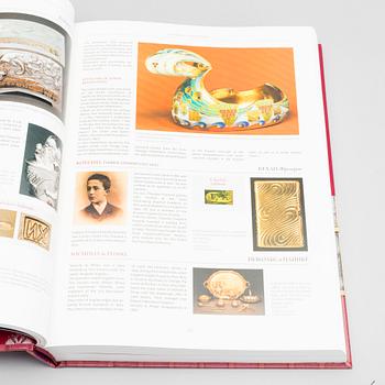"FABERGÉ, A COMPREHENSIVE REFERENCE BOOK", Tatiana F. Fabergé, Valentin V. Skurlov, Eric-Alain Kohler. Genéve 2012.