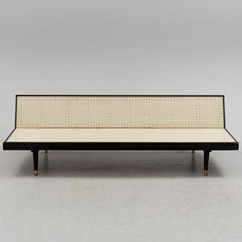 A mid 20th century daybed / sofa by Nordiska Kompaniet.