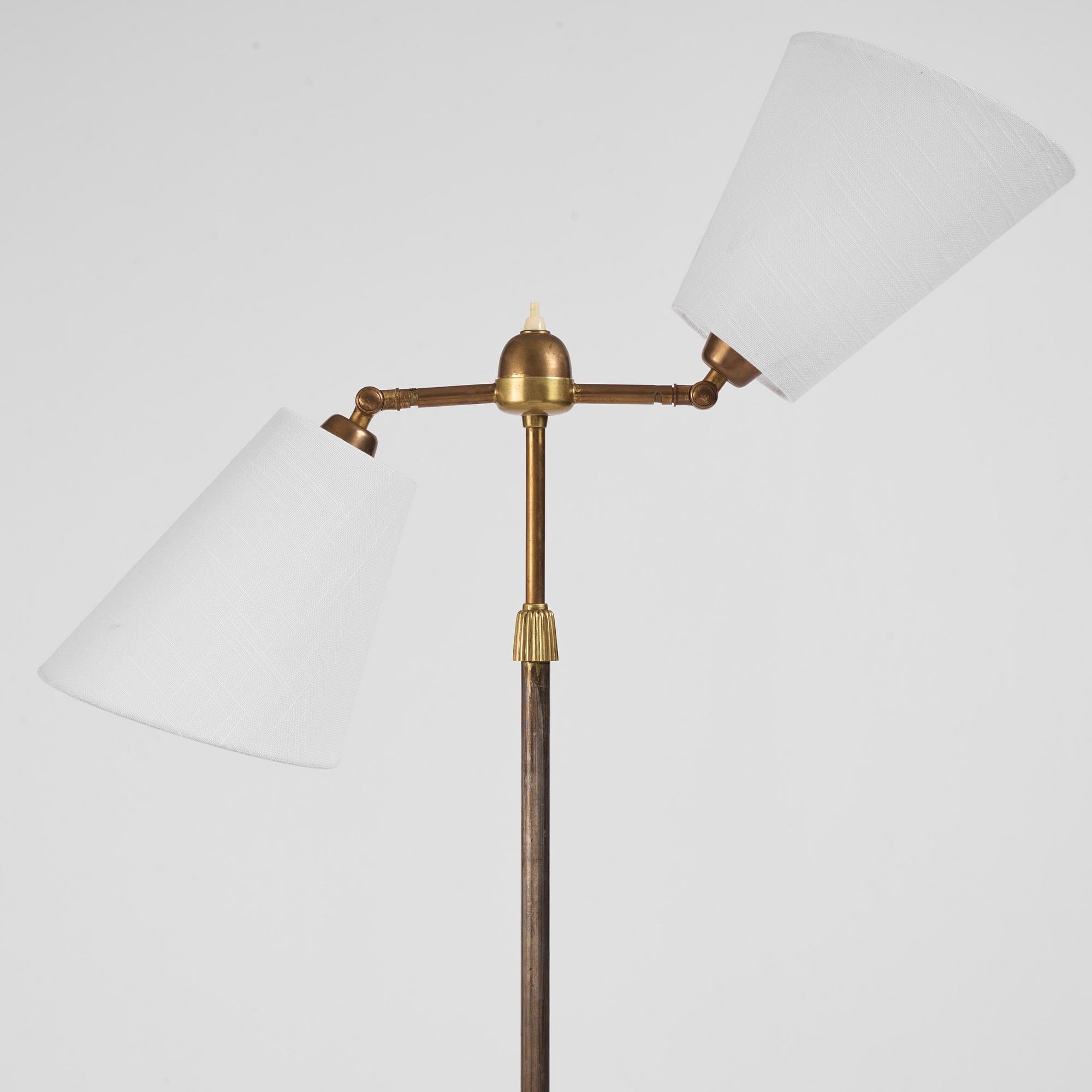 Bertil Brisborg, golvlampa, modell "31874", Nordiska Kompaniet, 1940-50-tal.
