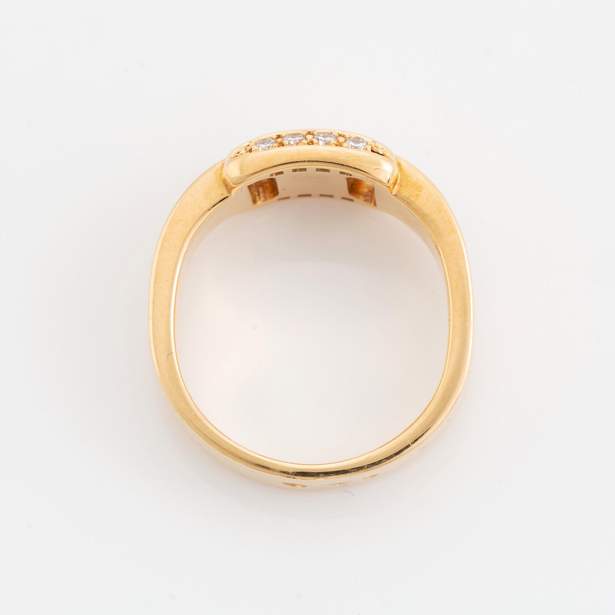 Hermès ring 18K guld med runda briljantslipade diamanter.