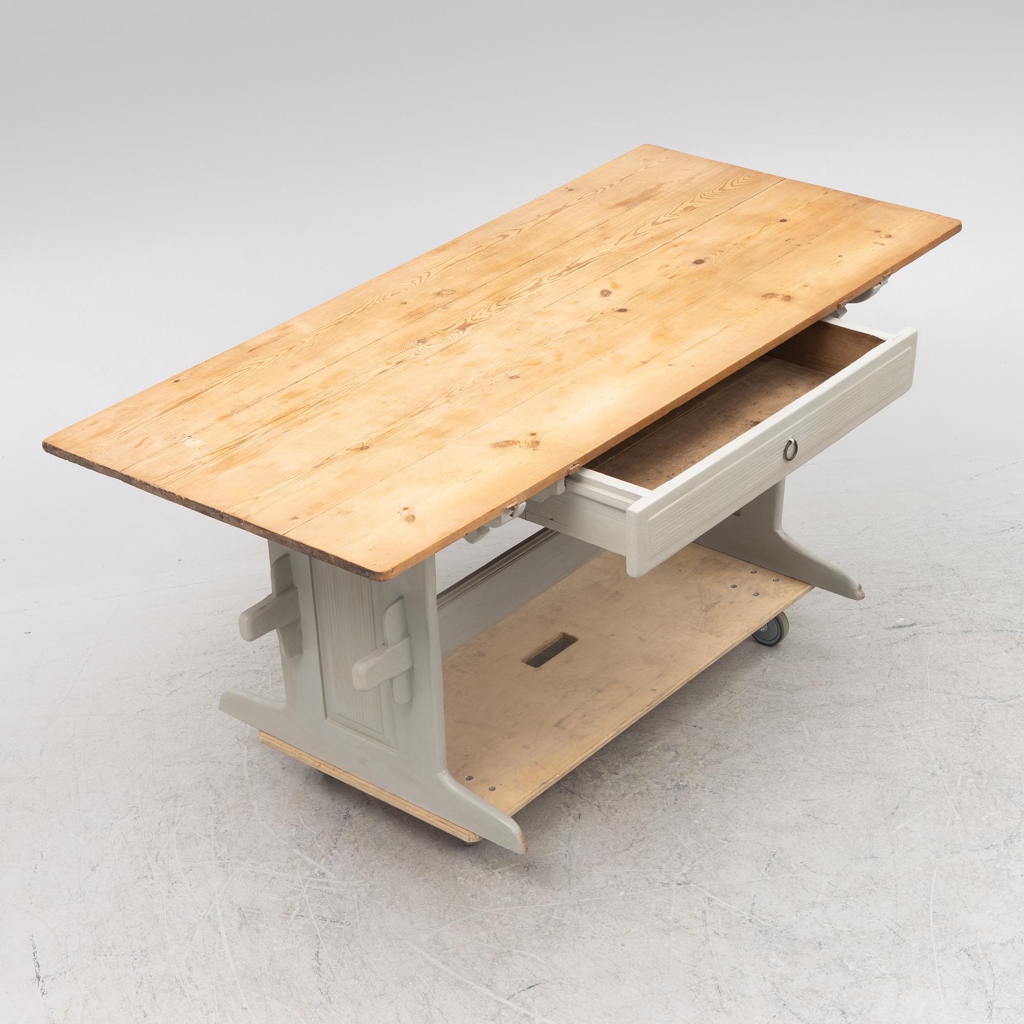 A table, 19th Century.