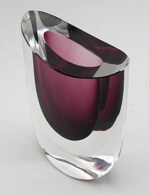 VAS, glas, Ernst Gordon, Åfors, signerad.