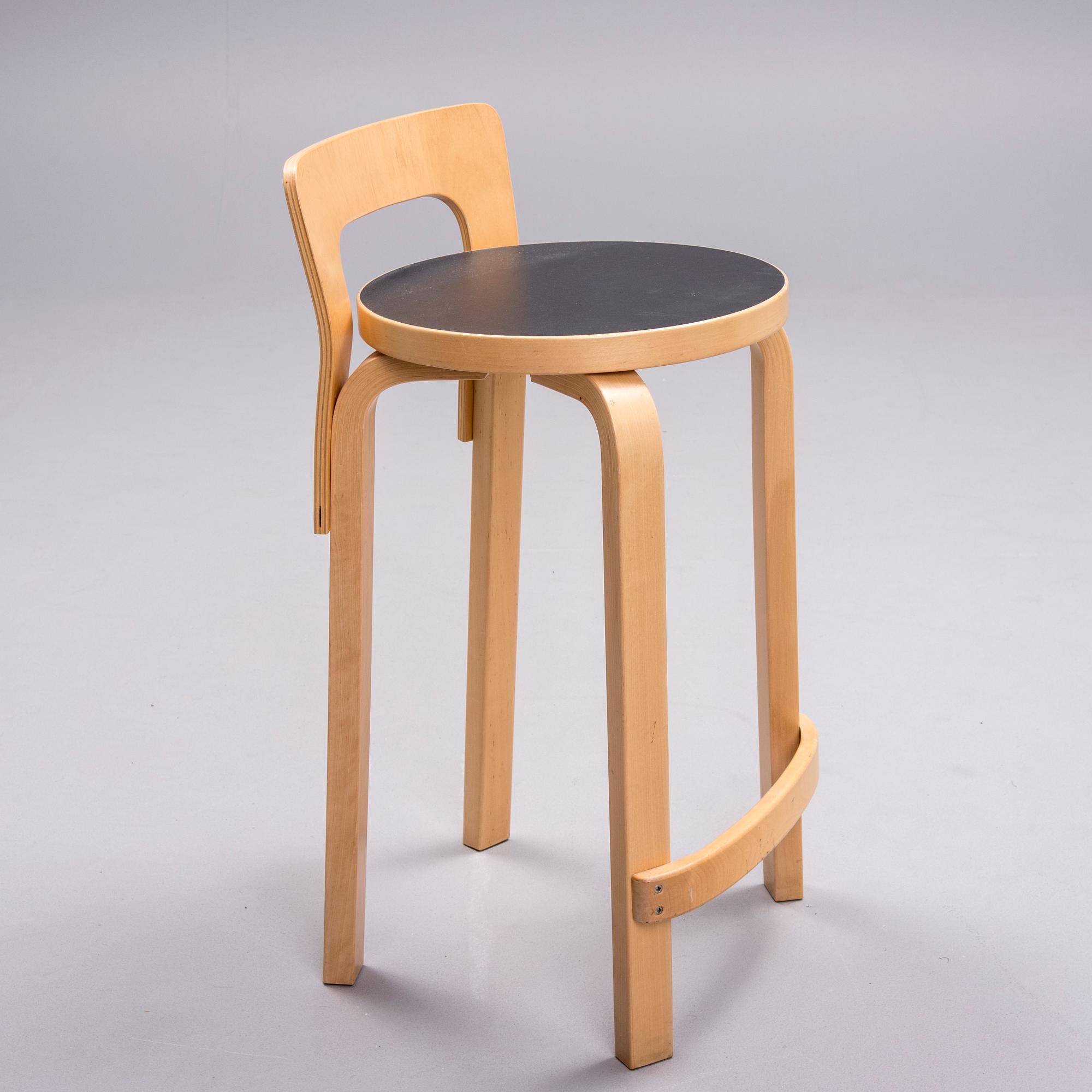 BARSTOL, modell K65, Alvar Aalto, Artek, 1900-talets slut.
