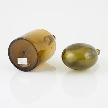 Two glass bottles, 18th/19th Century.