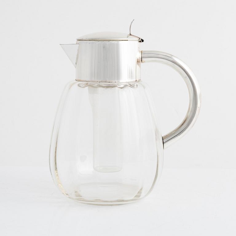 Lemonade jug/cocktail jug, sold by the company Svenskt Tenn, second half of the 20th century.
