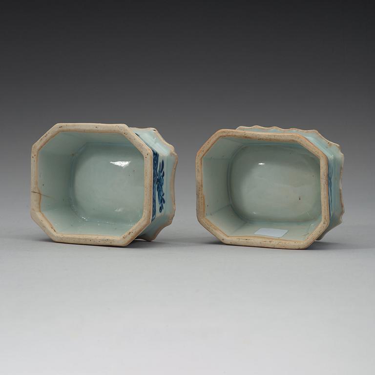 A pair of blue and white salts, Qing dynasty, Qianlong (1736-95).