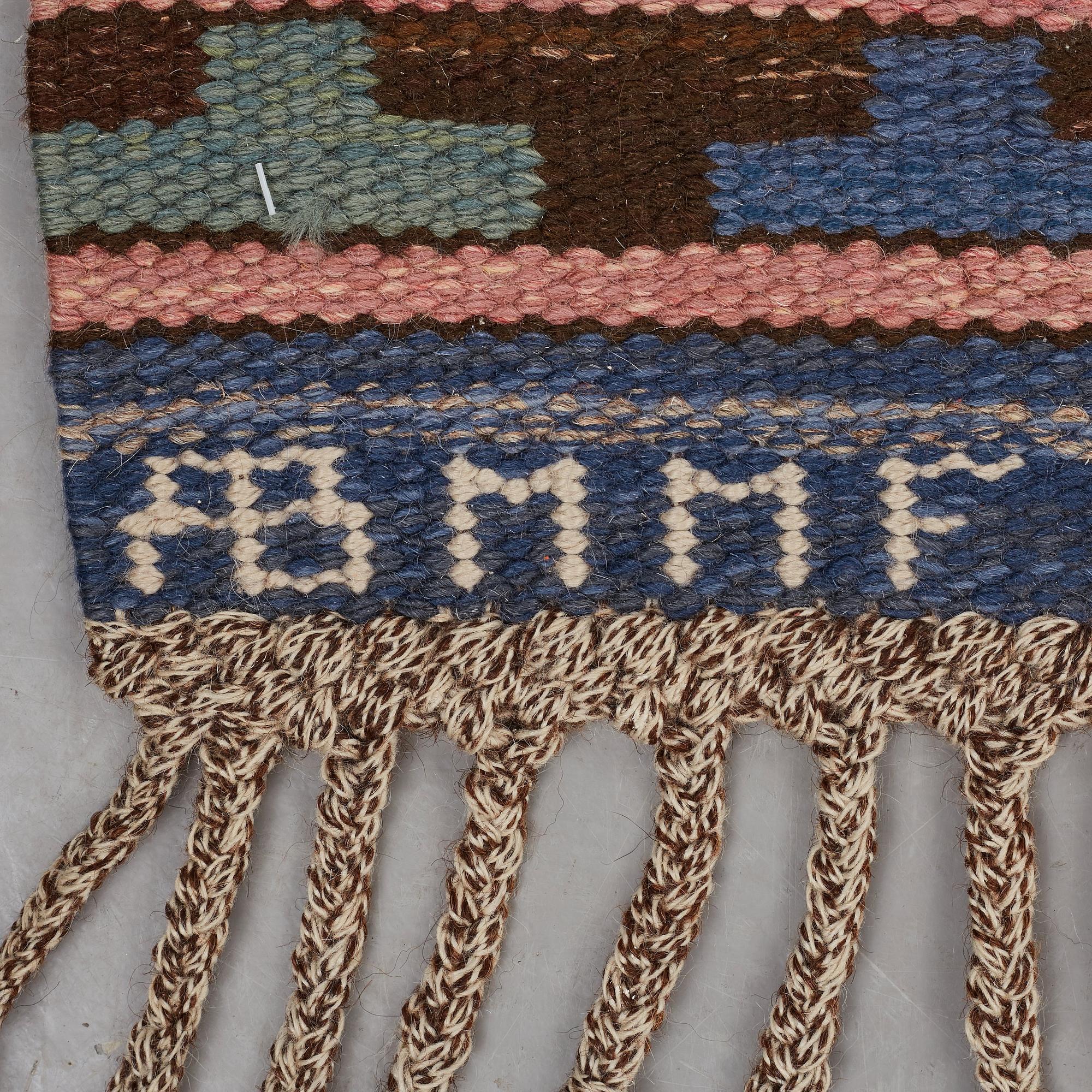 Märta Måås-Fjetterström, MATTA, "Dukater", rölakan, ca 347,5 x 235 cm, signerad AB MMF.