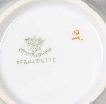 KAFFESERVIS, 23 delar, porslin, rokokostil, Tjeckoslovakien, 1900-talets mitt.
