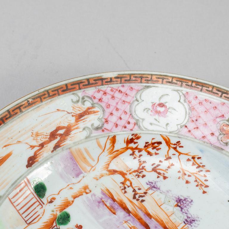 ASSIETTER, sex stycken, kompaniporslin. Qingdynastin, Qianlong (1736-95).