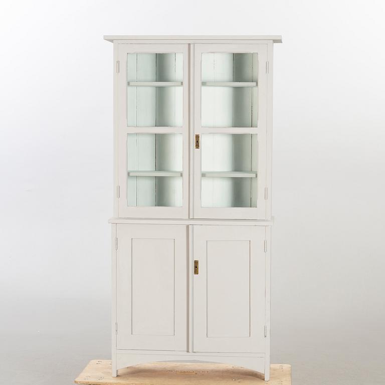 An early 20th century display cabinet.