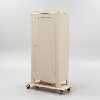 Klädskåp, tidigt 1900-tal.