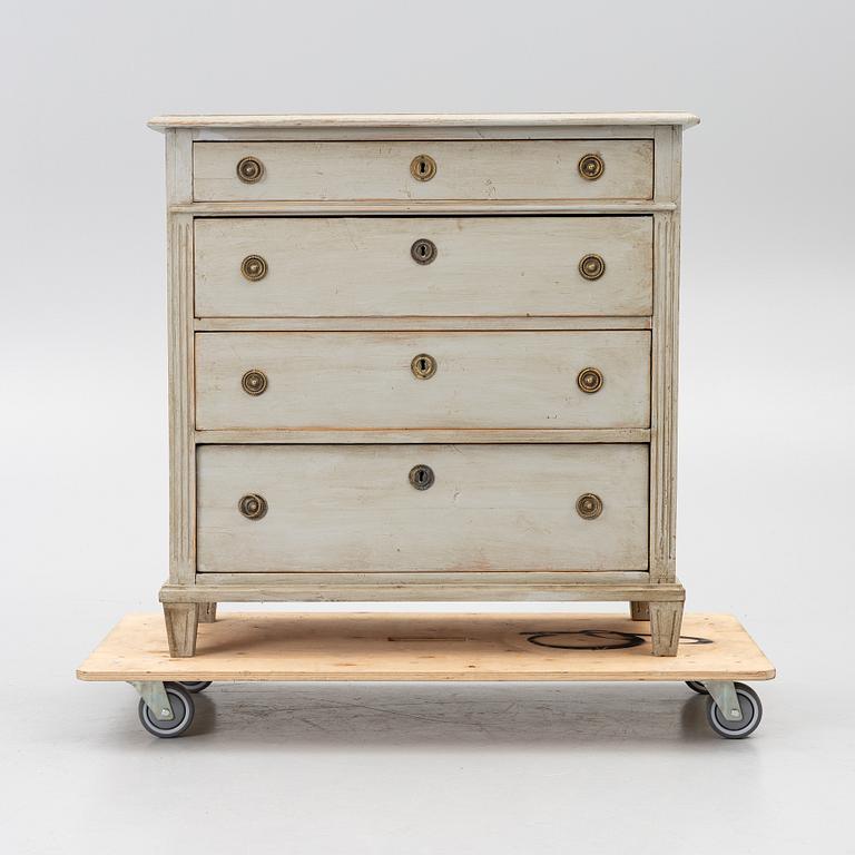 Chest of drawers, circa 1900.
