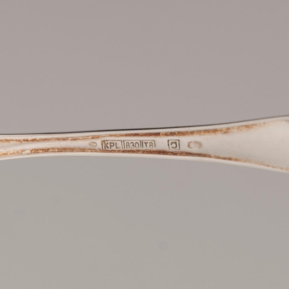 BESTICKUPPSÄTTNING i SCHATULL, 39 delar, silver, "Chippendale", Suomen Hopeateollisuus, 2000-tal.