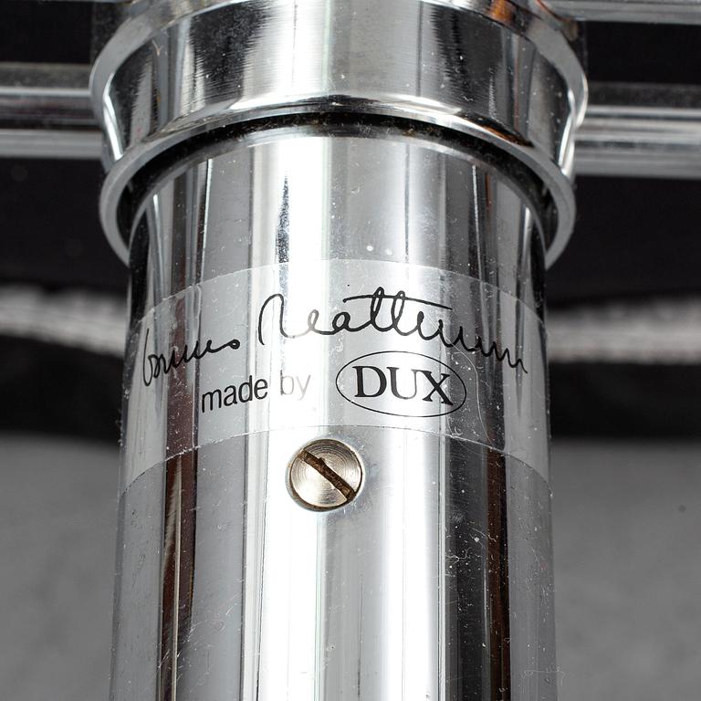 BRUNO MATHSSON , fåtölj "Jetson", Dux.