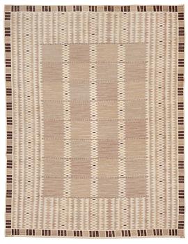 CARPET. "Salerno grå" ("Kristianstad"). Flat weave. 405,5 x 312,5 cm. Signed AB MMF BN.
