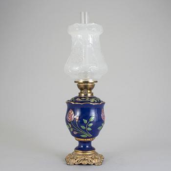 BORDSFOTOGENLAMPA, omkring sekelskiftet 1900.