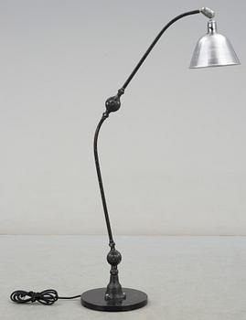 GOLVLAMPA "Triplex-pendel", JOHAN PETTER JOHANSSON, formgiven ca 1919.