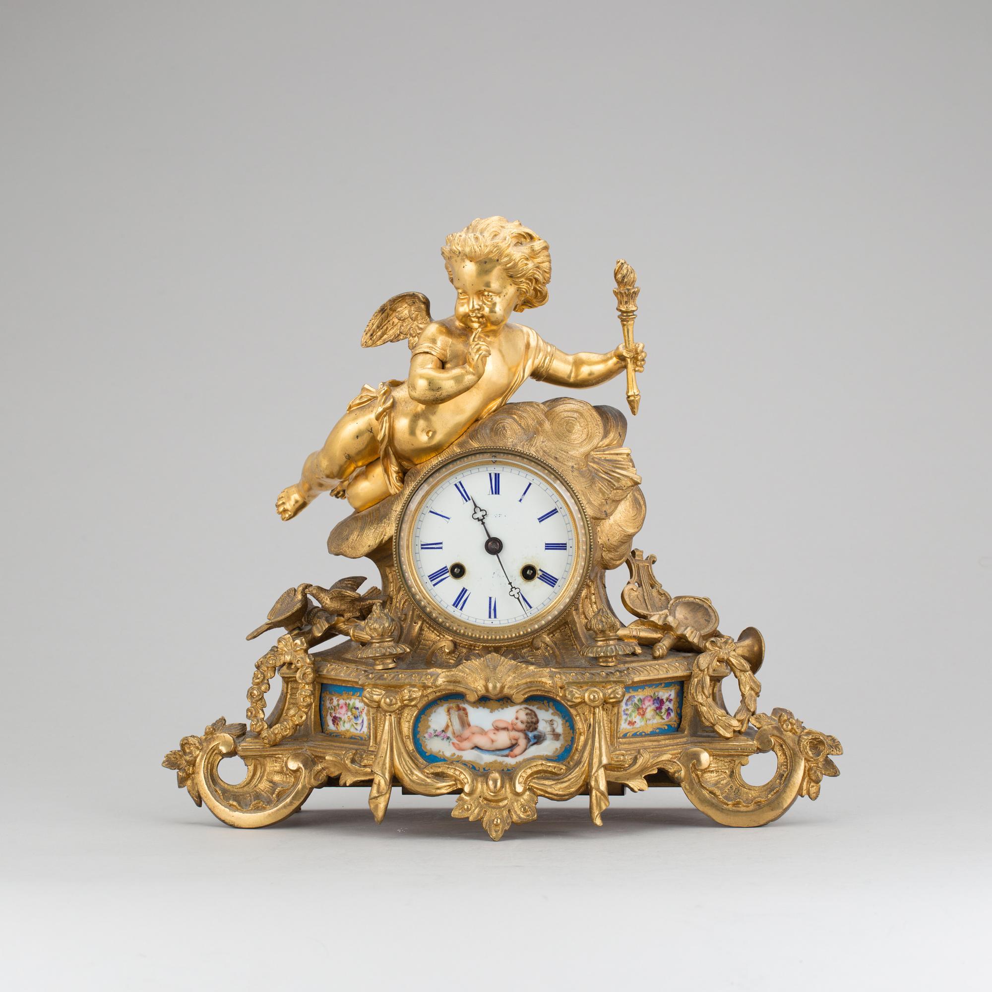 BORDSPENDYL, nyrokoko, sent 1800-tal.