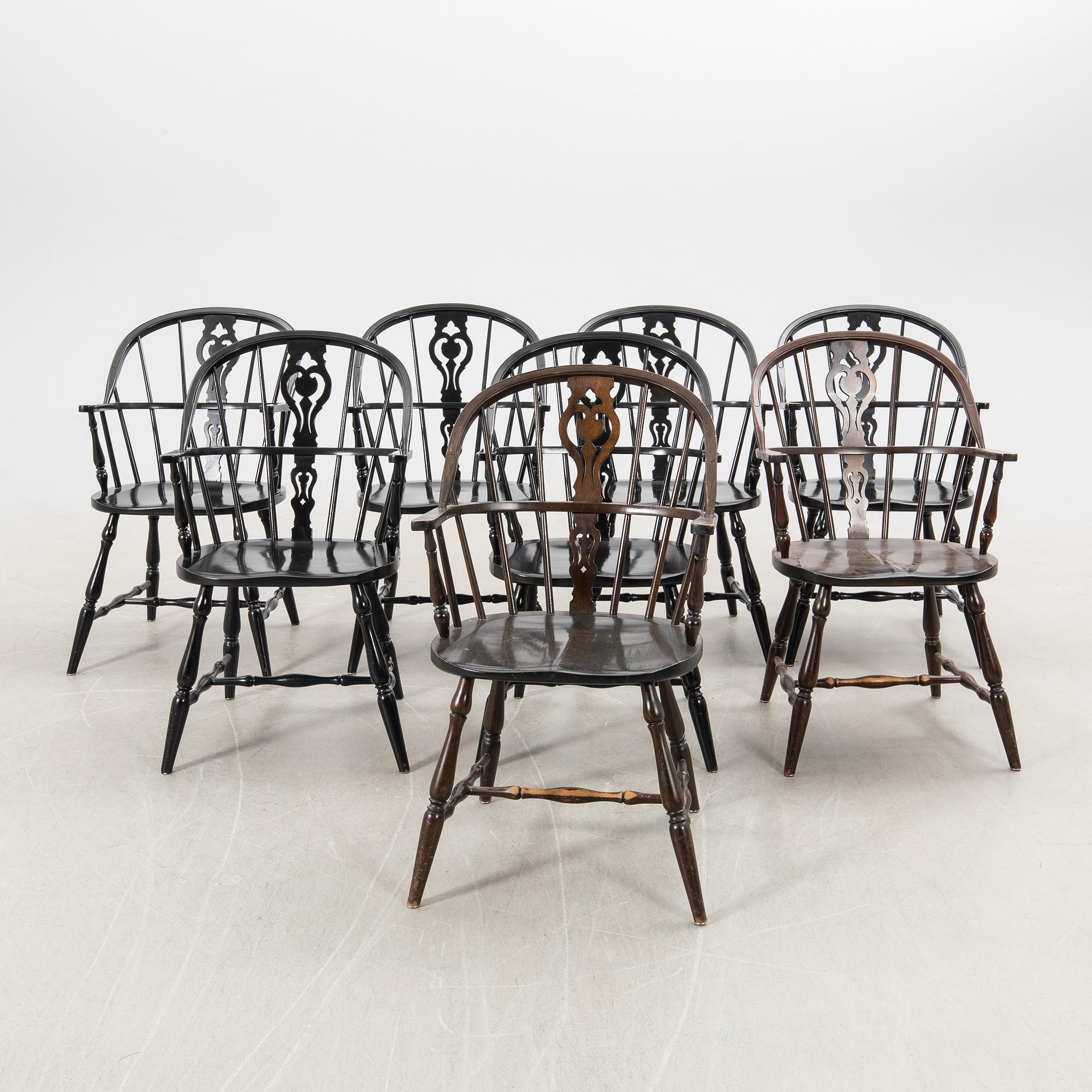 Chairs, 6 + 2, Windsor model, Gemla.