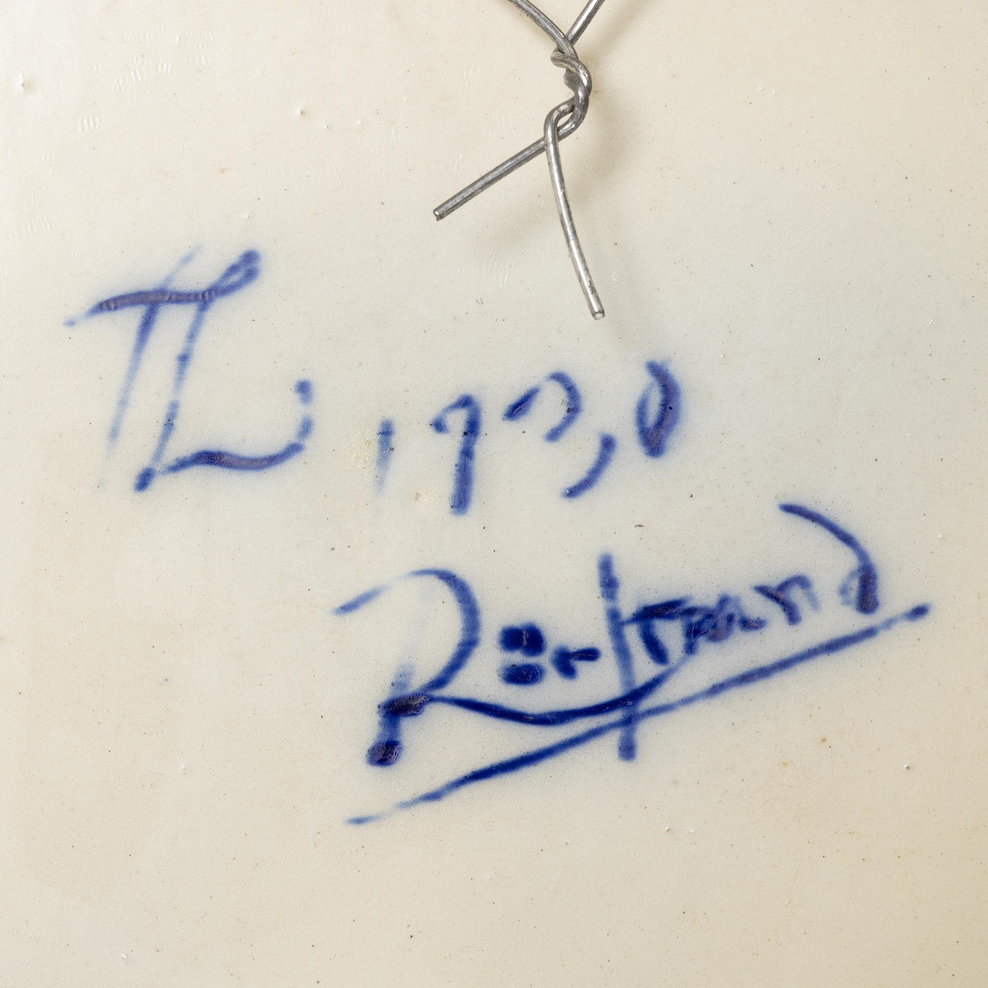 Tyra Lundgren, two stoneware dishes, Rörstrand, 1930's.