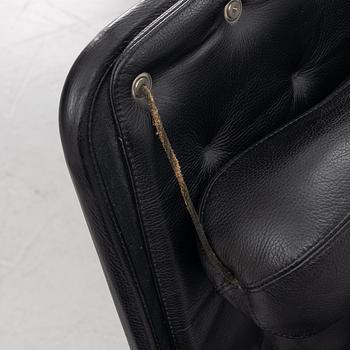 Bruno Mathsson, fåtöljer ett par "Jetson" för DUX sent 1900-tal.