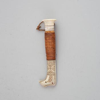 Anders William Pokka, a Sami reindeer horn knife, signed A W Pokka.