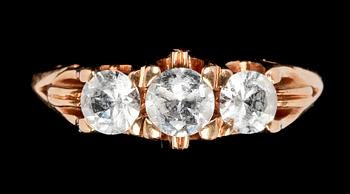 RINGAR, 3 st, 18 K guld med bl a diamanter. Tot ca 8 gr.