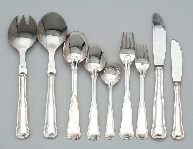 BESTICKSSERVISDELAR, silver, 44 delar, "Gammal Dansk", tot vikt 1971 gram inkl knivar. Cohr.