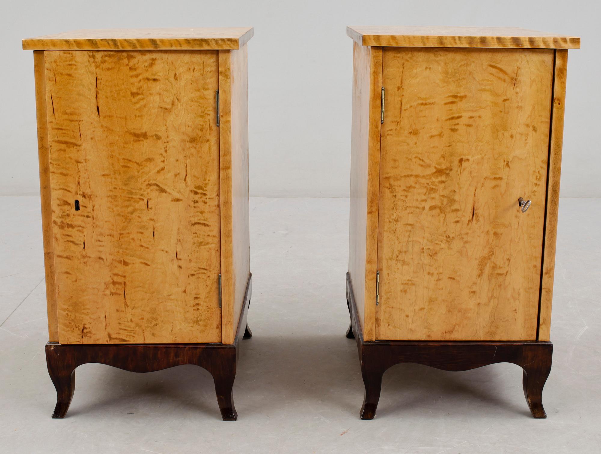 NATTDUKSBORD, ett par, 1940-tal.