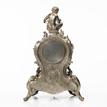 Bordspendyl, rokokostil, Frankrike, sent 1800-tal.