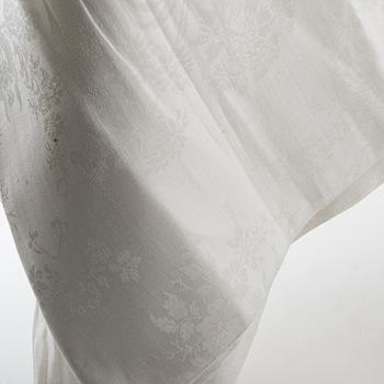 Tablecloth and napkins 24 pcs 20th century first half damask.