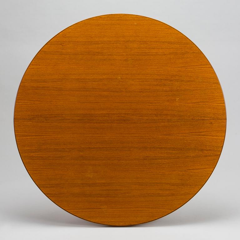 Olof Ottelin, a 1960s 'Rondo' dining table for Oy Stockmann Ab, Keravan puusepäntehdas.