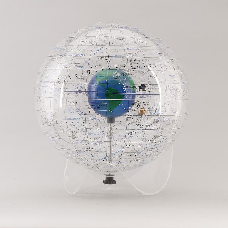 GLOB, transparent plast, 1900-talets andra hälft.