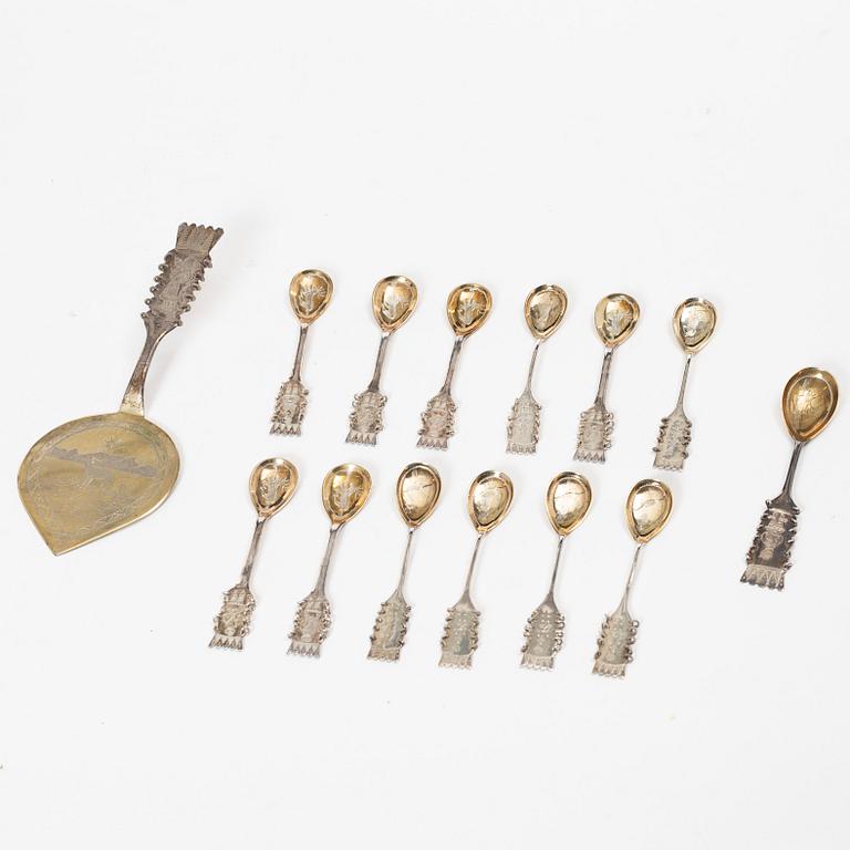 Bestick, 14 st, silver, med dekor av samer och renar, bl a Fritz Olsson, Luleå 1965.