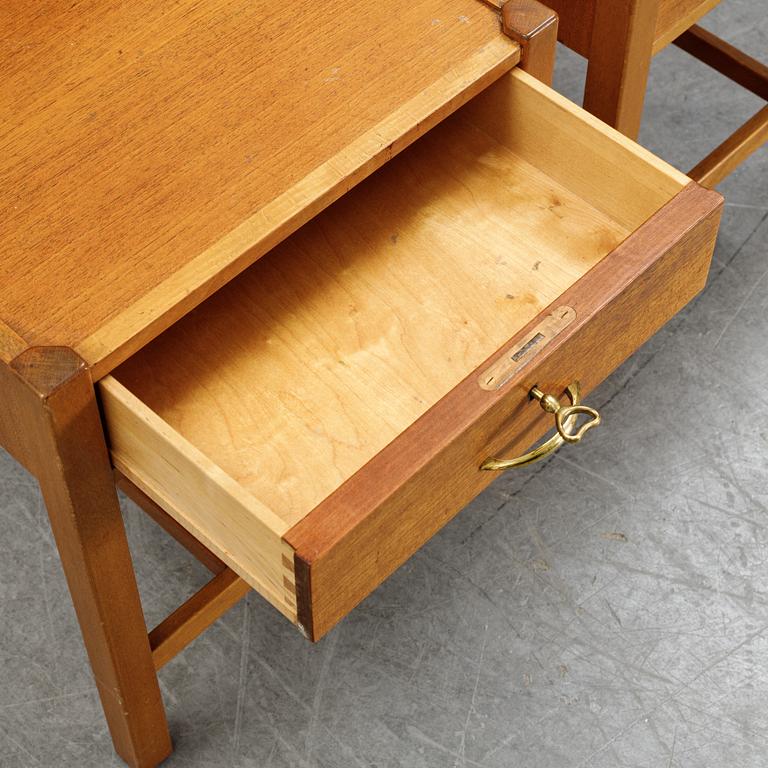 David Rosén, sängbord, ett par, ur "Futura"-serien, Nordiska Kompaniet.