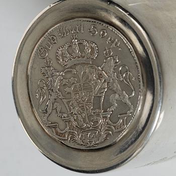 Bägare, ett par snarlika, samt supkoppar, ett par, silver, Sverige 1800-tal.