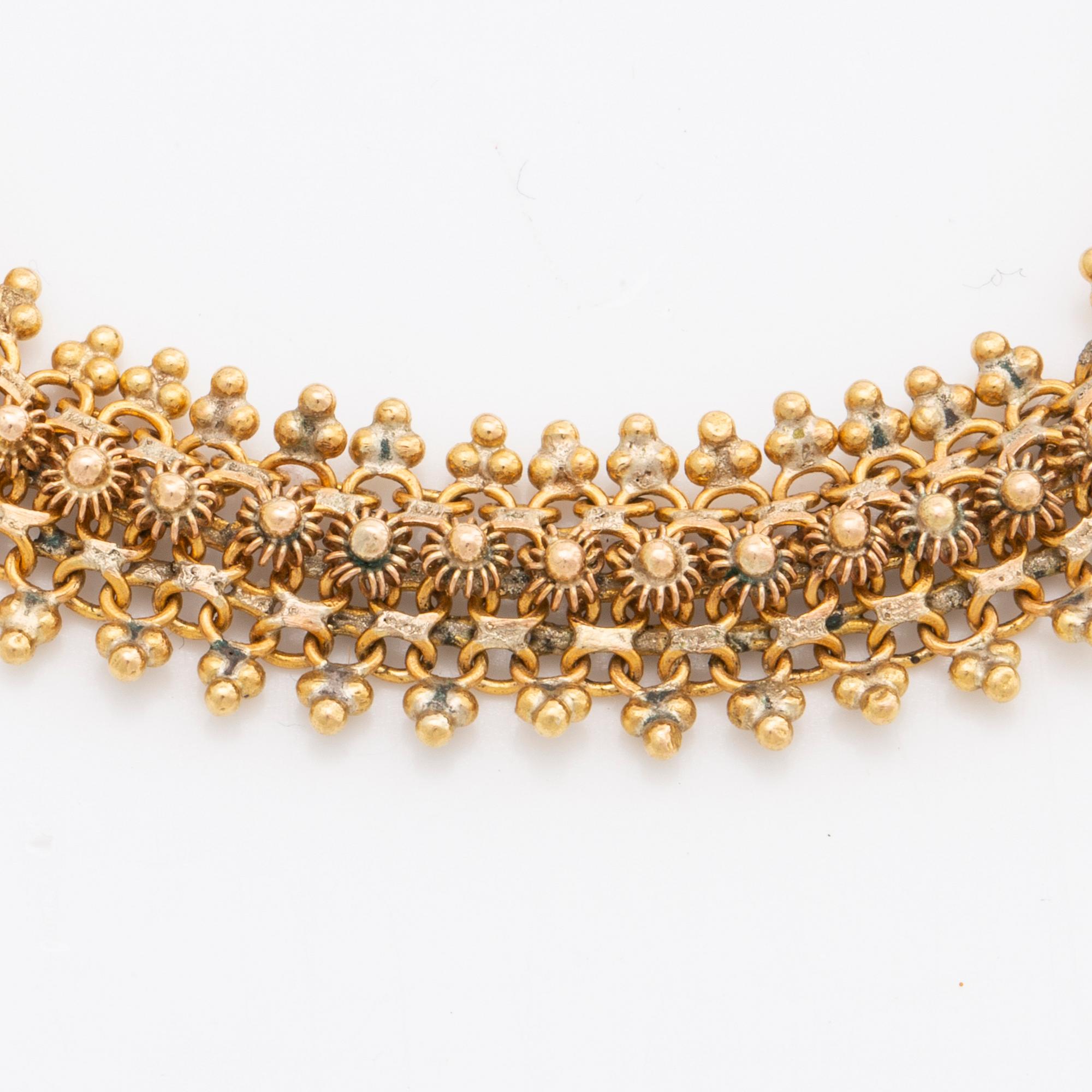 BRACELET 14K gold, 16,8 g, approx 19 x 1 cm.