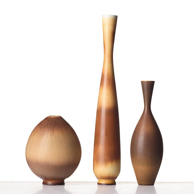 Berndt Friberg, a set of three stoneware vases, Gustavsberg studio, Sweden 1957, 1961 and 1977.
