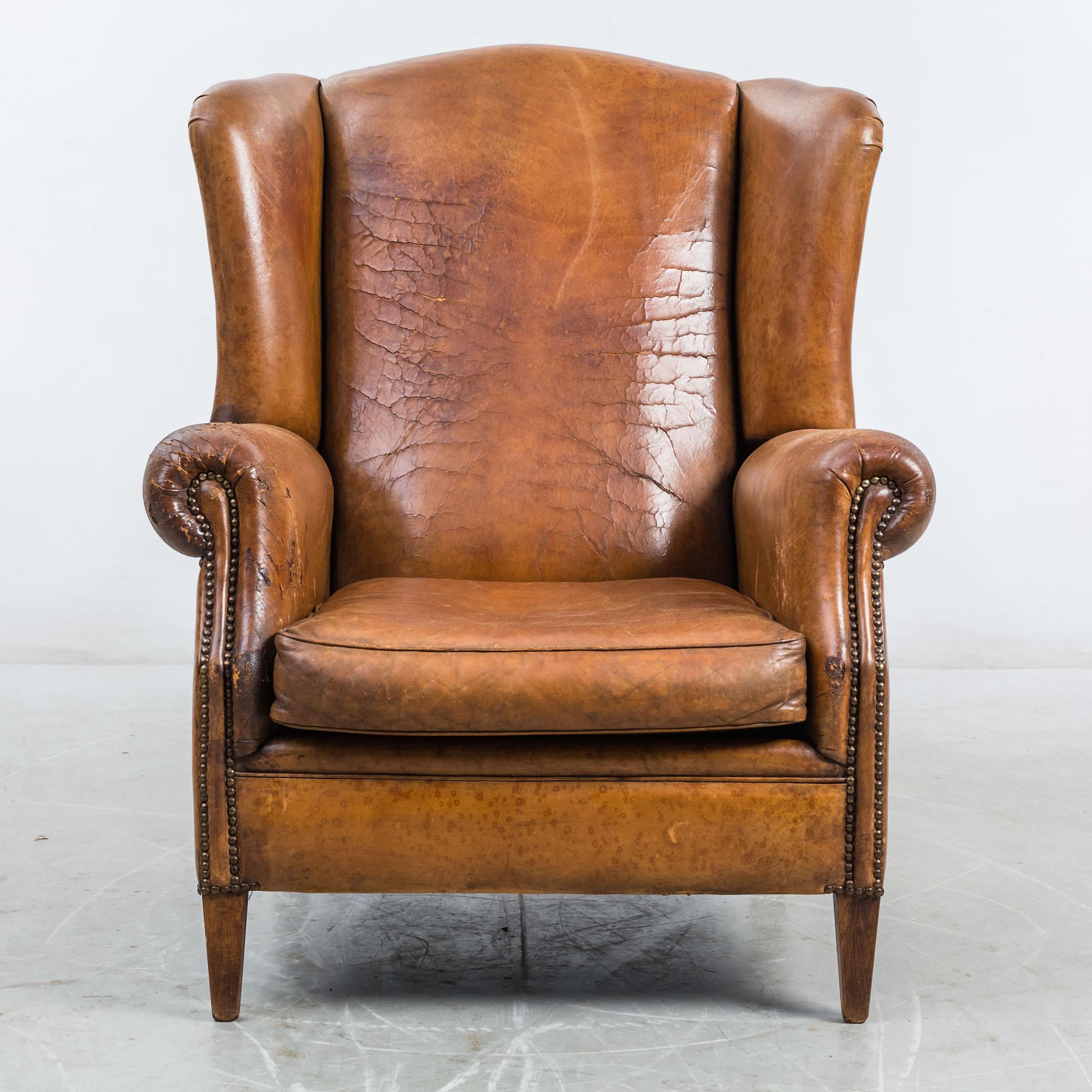 ÖRONLAPPSFÅTÖLJ, 1900-talets andra hälft.