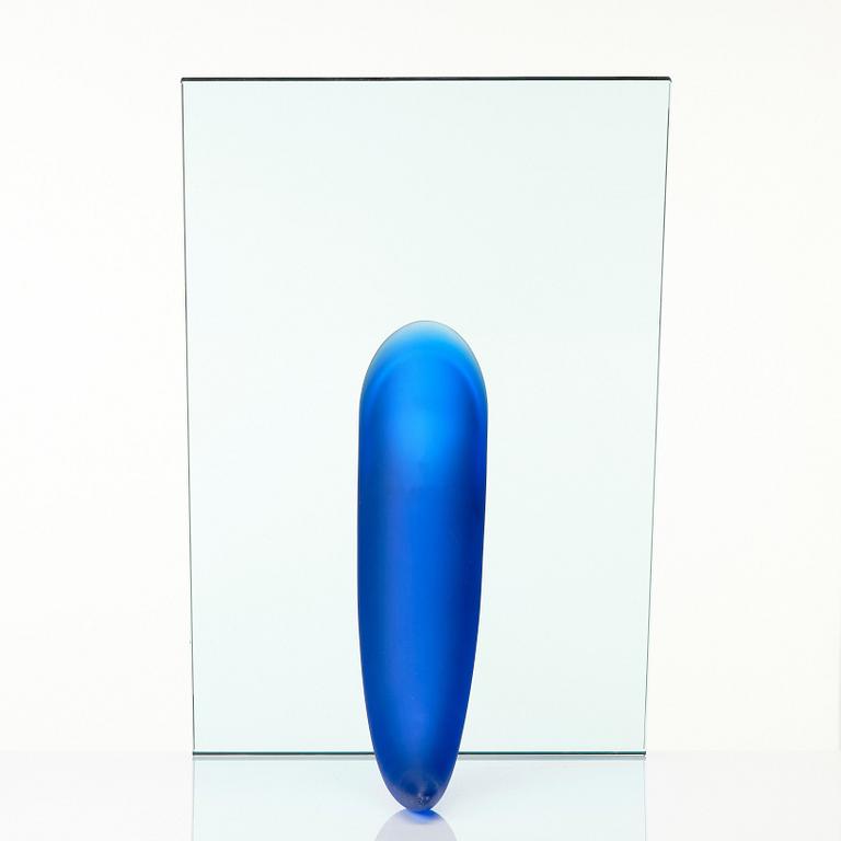 Philippe Starck, 'Petite Étrangeté Sous un Mur Vase' sculpture/vase, ed. 42/50, Daum, Nancy, France, 1980s.