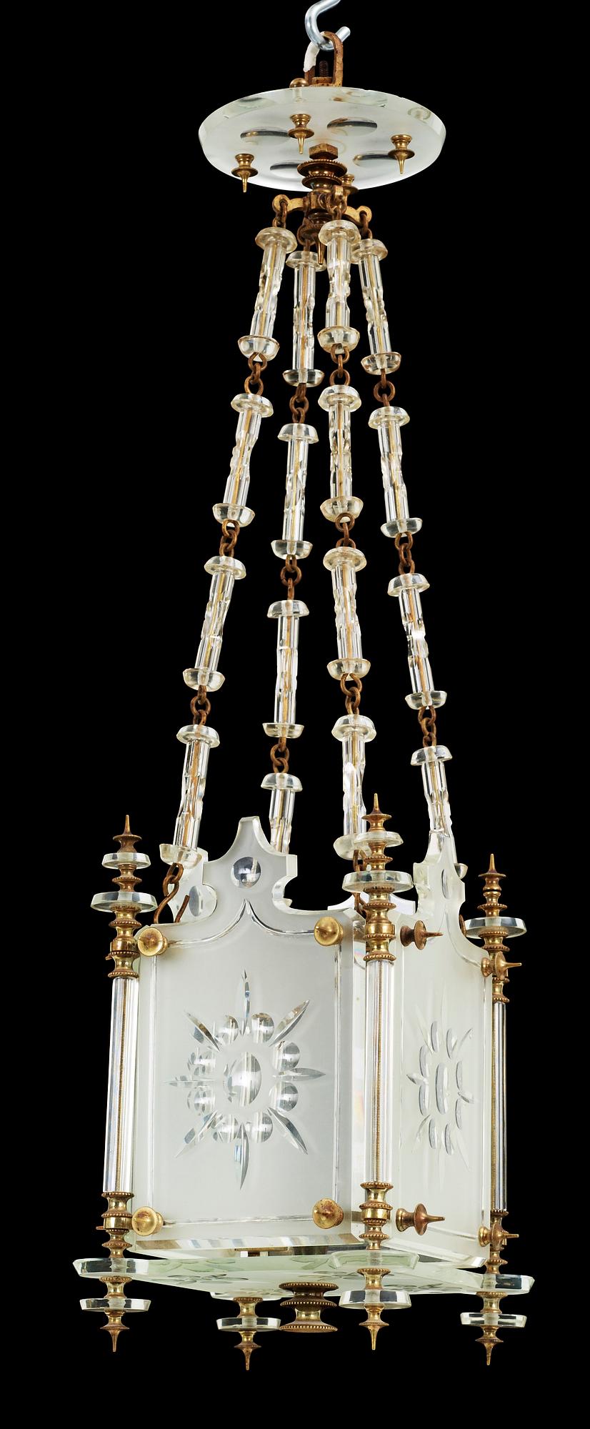 TAKLYKTA, glas och mässing. Nyrenässans, 1800-talets senare hälft.